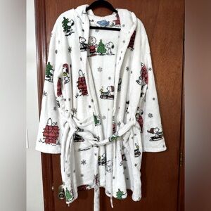 Snoopy Bathrobe.